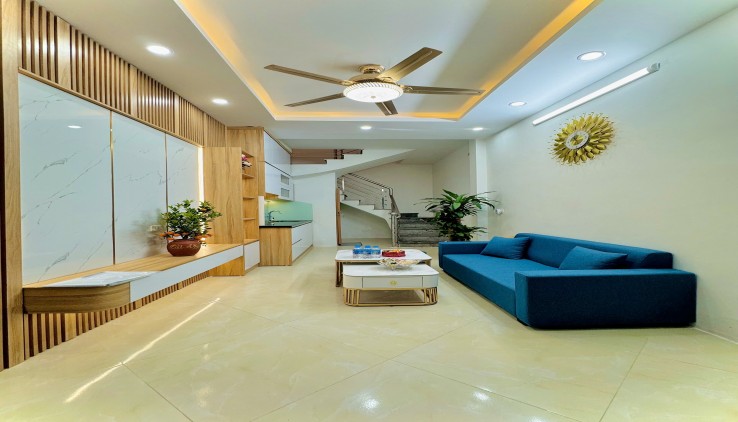 Vip - bán nhà Ngõ Hậu Khuông, Hai Bà Trưng, 4 tầng, 2 ngủ, Full đồ chỉ việc vào ở ngay, 4.55 tỷ
